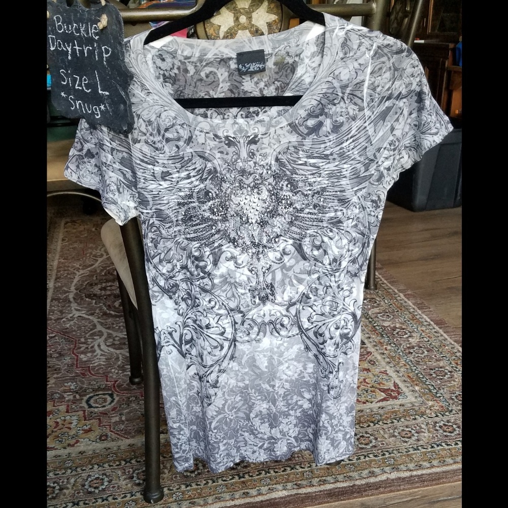 Daytrip t-shirt *SHIRT ONLY*